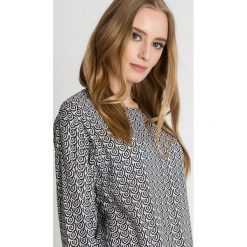 Czarno-biała bluza z długim rękawem BIALCON. Białe bluzy damskie marki BIALCON, z jeansu. W wyprzedaży za 140.00 zł.