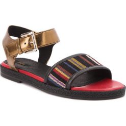 Sandały GEOX - D Kolleen J D825SJ 0AWBN C9261 Black/Lt Bronze. Klapki damskie marki Geox. W wyprzedaży za 259.00 zł.