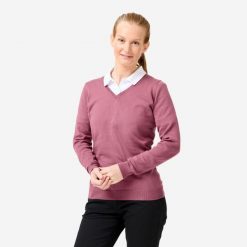 Sweter do golfa damski Inesis MW100 dekolt w serek. Fioletowe swetry damskie INESIS, l, bez wzorów, z bawełny, eleganckie, bez kołnierzyka, bez ramiączek, bez kaptura. Za 69.99 zł.