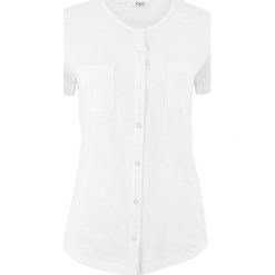 Shirt z krótkim rękawem i plisą guzikową bonprix biały. Bluzki damskie bonprix. Za 34.99 zł.