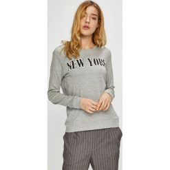 Jacqueline de Yong - Bluza. Szare bluzy damskie Jacqueline de Yong, z nadrukiem, z bawełny. W wyprzedaży za 59.90 zł.