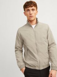 Jack&Jones kurtka bomberka JJERUSH HARRINGTON BOMBER NOOS 12204277 CROCKERY 2XL. Kurtki męskie Jack & Jones, m, bez wzorów, bez kaptura. Za 239.99 zł.