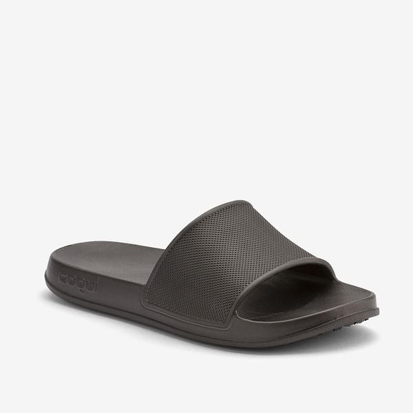 Klapki męskie Coqui Tora. Czarne klapki męskie Coqui, z materiału. Za 115.99 zł.