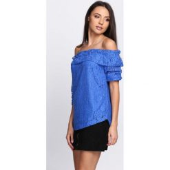 Ciemnoniebieska Bluzka Chain Of Vogue. Bluzki damskie marki Born2be. Za 39.99 zł.