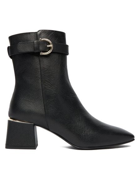 Aigner Botki 1252300 Czarny. Czarne botki damskie Aigner, ze skóry, bez obcasa, na słupku, bez zapięcia. Za 2,249.00 zł.