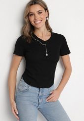 Czarny Bawełniany T-shirt Ozdobiony Marszczeniem i Łańcuszkiem Olitrea. Czarne bluzki damskie Born2be, m, bez wzorów, z bawełny, bez kołnierzyka. Za 44.99 zł.