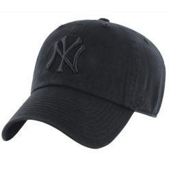 Czapka z daszkiem męska New York Yankees MLB Clean Up Cap. Czarne czapki i kapelusze męskie 47 Brand, bez wzorów, z bawełny. Za 169.50 zł.