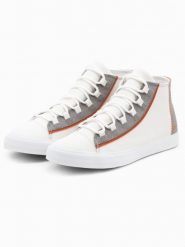 Męskie buty trampki z kontrastującymi elementami - białe V1. Białe trampki męskie Ombre Clothing, bez wzorów, z gumy, przed kolano, bez zapięcia. W wyprzedaży za 89.99 zł.