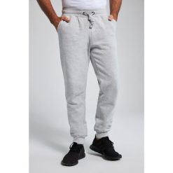 Męskie Spodnie dresowe ściągane sznurkiem nowoczesny krój do roz. 8XL. Szare szorty męskie JAY-PI, m, bez wzorów, z bawełny. Za 244.99 zł.