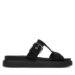 Klapki Clarks. Czarne klapki damskie Clarks, bez wzorów, bez obcasa. Za 429.99 zł.