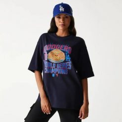 T-shirt oversize Los Angeles Dodgers New Era MLB World Series. Niebieskie t-shirty męskie New Era, l, bez wzorów, z materiału, eleganckie, bez kołnierzyka. Za 169.00 zł.