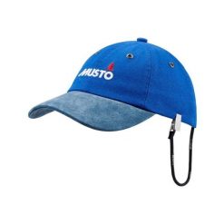 Czapka z daszkiem Musto Crew. Niebieskie czapki i kapelusze męskie Musto, bez wzorów, z bawełny, klasyczne. Za 169.99 zł.