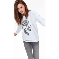 BLUZA NIEROZPINANA DAMSKA, Z NADRUKIEM. Bluzy damskie TROLL. W wyprzedaży za 39.99 zł.
