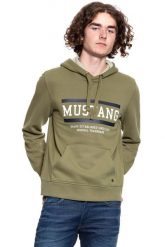 MUSTANG BLUZA Bennet H Logo BURNT OLIVE 1008008 6358. Zielone bluzy męskie Mustang, m, bez wzorów, z kapturem. W wyprzedaży za 69.99 zł.