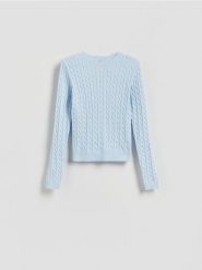 Sweter z ozdobnym splotem - jasnoniebieski. Niebieskie swetry damskie Reserved, l, bez wzorów, z dzianiny, bez kołnierzyka, bez ramiączek, bez kaptura. Za 99.99 zł.