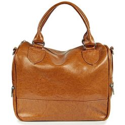 Torebka skórzana damska kuferek DAN-A T87 camel. Brązowe torebki do ręki damskie DAN-A, bez wzorów, ze skóry, eleganckie, bez dodatków. Za 299.99 zł.