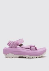 Sandały damskie Teva Hurricane XLT2 Ampsole. Fioletowe sandały damskie Teva, bez wzorów, z materiału, bez obcasa, bez zapięcia. Za 408.80 zł.