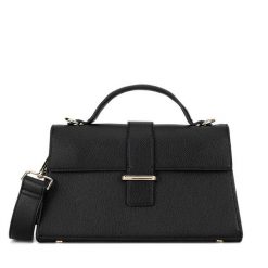 Torebka DeeZee. Czarne torebki do ręki damskie DeeZee, bez wzorów, klasyczne, bez dodatków. Za 159.99 zł.