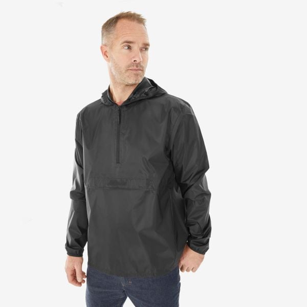 Kurtka turystyczna męska Quechua Raincut suwak pod szyją wodoodporna. Czarne kurtki sportowe męskie QUECHUA, l, bez wzorów, z materiału, trekkingowe. Za 54.99 zł.