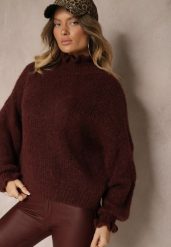 Bordowy Golf z Wełną i Wiskozą Oversize Ozdobiony przy Dekolcie z Falbanką Ninnatria. Czerwone swetry damskie Renee, na zimę, l, z aplikacjami, z wełny, eleganckie, bez kołnierzyka, bez ramiączek, długie, bez kaptura. Za 159.99 zł.