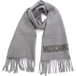 Szal MOSCHINO - 30580 M1878 014. Szare szaliki i chusty damskie MOSCHINO, z materiału. Za 439.00 zł.