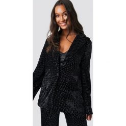 Galore x NA-KD Aksamitna marynarka - Black. Żakiety damskie marki bonprix. W wyprzedaży za 141.97 zł.