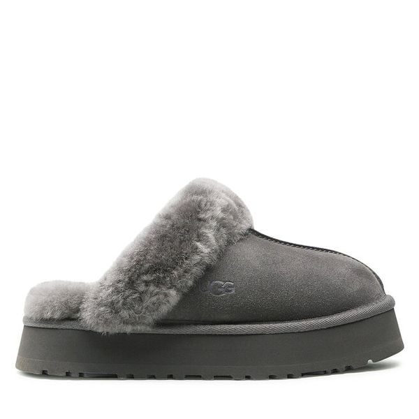 Kapcie Ugg. Szare kapcie damskie UGG, bez wzorów. Za 539.99 zł.