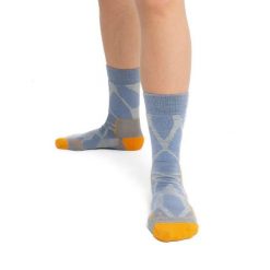 Skarpety Trekkingowe Damskie Icebreaker Hike+ Medium Crew Fractured Landscapes. Szare skarpety damskie Icebreaker, bez wzorów, z wełny. Za 119.99 zł.