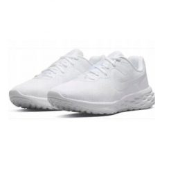 Buty do Biegania damskie Nike Revolution 6 NN. Białe obuwie sportowe damskie Nike, bez wzorów, do biegania, nike revolution. Za 237.60 zł.