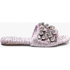 Steve Madden - Klapki. Szare klapki damskie Steve Madden, z materiału. W wyprzedaży za 249.90 zł.