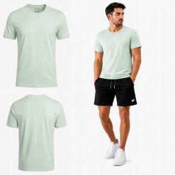 T-SHIRT MĘSKI 4F KOSZULKA 1 BAWEŁNA KOLEKCJA LIMITOWANA M3947 SS26. Zielone koszulki sportowe męskie 4f, m, bez wzorów, z bawełny, bez kołnierzyka, bez ramiączek, na fitness i siłownię. Za 54.99 zł.