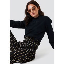 NA-KD Bluza z haftem NA-KD - Black. Bluzy damskie marki Camel Active. W wyprzedaży za 85.36 zł.