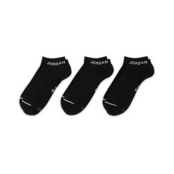 Skarpety męskie nike air jordan jumpman no-show socks 3 pary. Czarne legginsy sportowe męskie Nike, l, bez wzorów, do piłki nożnej. Za 69.00 zł.