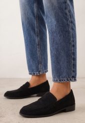 Czarne Klasyczne Mokasyny VICES z Wkładką ze Skóry Naturalnej Tassetu. Czarne mokasyny damskie Born2be, z dzianiny, casualowe. Za 119.99 zł.