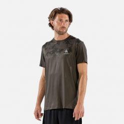 Koszulka Męska Termoaktywna Krótki Rękaw SURFANIC Carbon Dri Oliwkowa. Zielone koszulki sportowe męskie Surfanic, na zimę, m, bez wzorów, bez kołnierzyka, bez ramiączek, narciarskie. Za 149.99 zł.