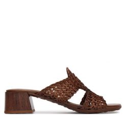 Klapki Hispanitas. Brązowe klapki damskie Hispanitas, bez wzorów, bez obcasa. Za 549.99 zł.