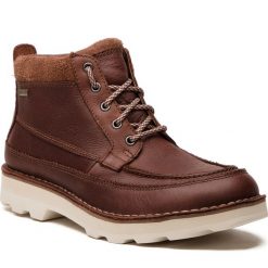 Kozaki CLARKS - Korik Rise Gtx GORE-TEX 261381947 British Tan. Kozaki męskie marki Clarks. W wyprzedaży za 429.00 zł.