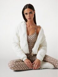 Guess Kurtka przejściowa V5YL03 WHEB2 Écru Regular Fit. Kurtki damskie Guess, xl, z aplikacjami, z syntetyku, bez kaptura. Za 319.99 zł.