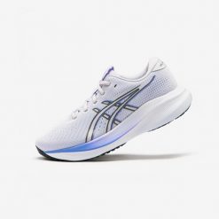 Buty do biegania damskie ASICS Gel Excite 11. Obuwie sportowe damskie Asics, bez wzorów, z żakardem, do biegania. Za 399.99 zł.