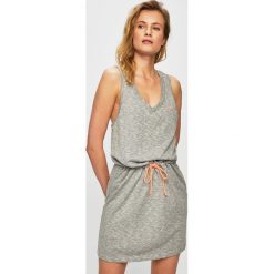 Emporio Armani - Sukienka. Szare sukienki damskie Emporio Armani, m, bez wzorów, z bawełny, casualowe, bez kołnierzyka, bez ramiączek. W wyprzedaży za 339.90 zł.