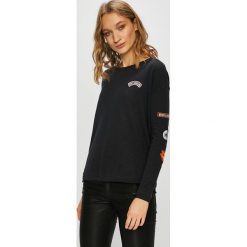 Roxy - Bluza. Czarne bluzy damskie Roxy, z aplikacjami, z bawełny. W wyprzedaży za 139.90 zł.