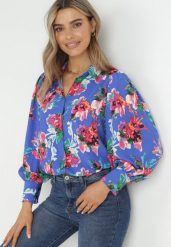 Niebieska Koszula z Guzikami i Mankietami Malayah. Niebieskie bluzki damskie Born2be, l, bez wzorów, z tkaniny, klasyczne, bez kołnierzyka, bez ramiączek. Za 129.99 zł.