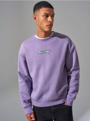 Bluza Rick and Morty - fioletowy. Fioletowe bluzy męskie Sinsay, l, bez wzorów, bez kaptura. W wyprzedaży za 29.99 zł.