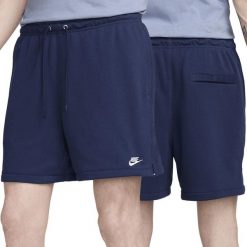 Szorty męskie sportowe Nike FN3520-410. Niebieskie krótkie spodenki sportowe męskie Nike, m, bez wzorów. Za 99.00 zł.