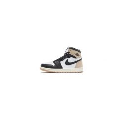 Air Jordan 1 Retro High OG Latte. Białe obuwie sportowe damskie Nike, bez wzorów, na fitness i siłownię. Za 653.40 zł.