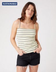 DAMSKI TOP WRANGLER SPAGHETTI STRAP WAX YELLOW W7R8DGX9B 112132108. Żółte t-shirty damskie Wrangler, s, bez wzorów, bez kołnierzyka. Za 69.99 zł.