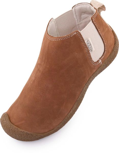 Damskie skórzane botki Keen Mosey Chelsea brązowe. Brązowe botki damskie 909, z gumy, za kostkę, bez obcasa, bez zapięcia. Za 448.99 zł.