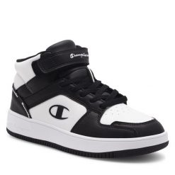Sneakersy Champion. Czarne półbuty chłopięce Champion, bez wzorów, bez zapięcia. Za 219.99 zł.