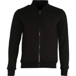 Czarna Bluza Get Control. Czarne bluzy męskie Born2be. Za 79.99 zł.