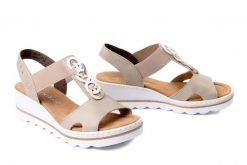 RIEKER 67498-62 beige, sandały damskie. Brązowe sandały damskie Rieker, bez wzorów, bez obcasa, bez zapięcia. Za 319.90 zł.